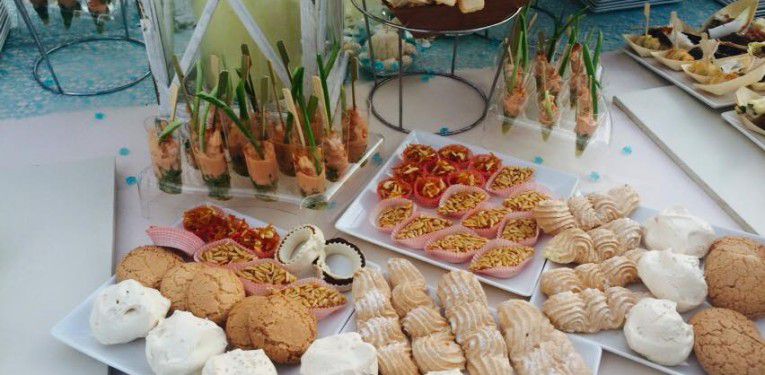 Stuzzichini-e-dolci-765x375
