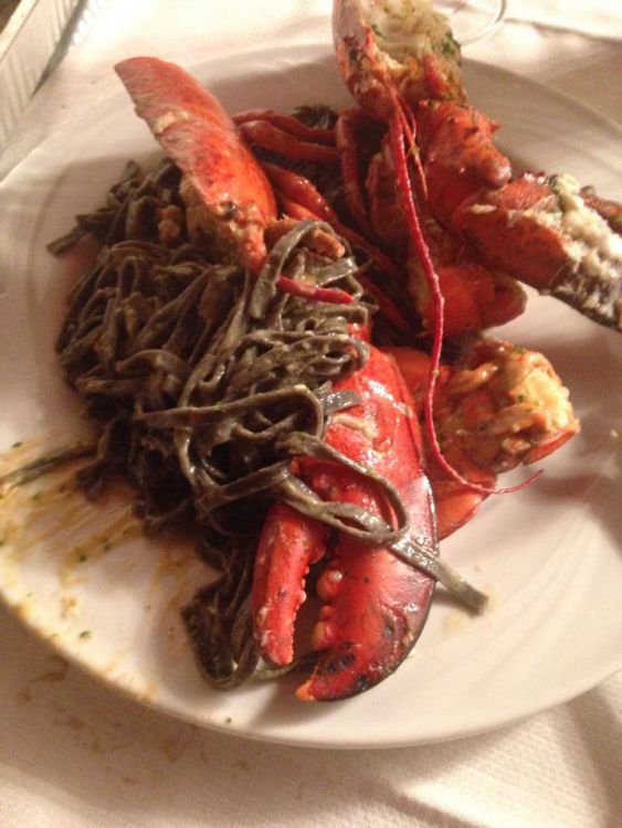 Tagliolino-nero-con-astice